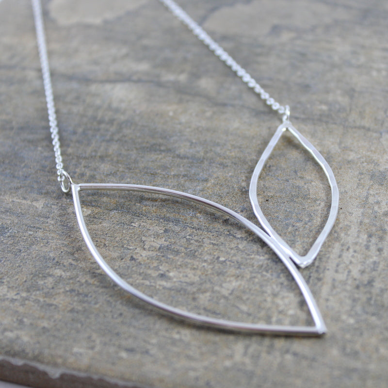 Toito Leaf Necklace