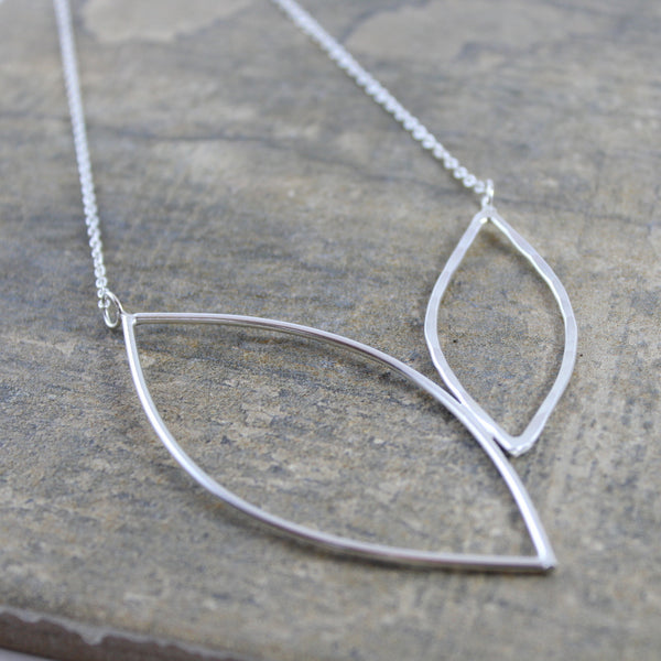 Toito Leaf Necklace